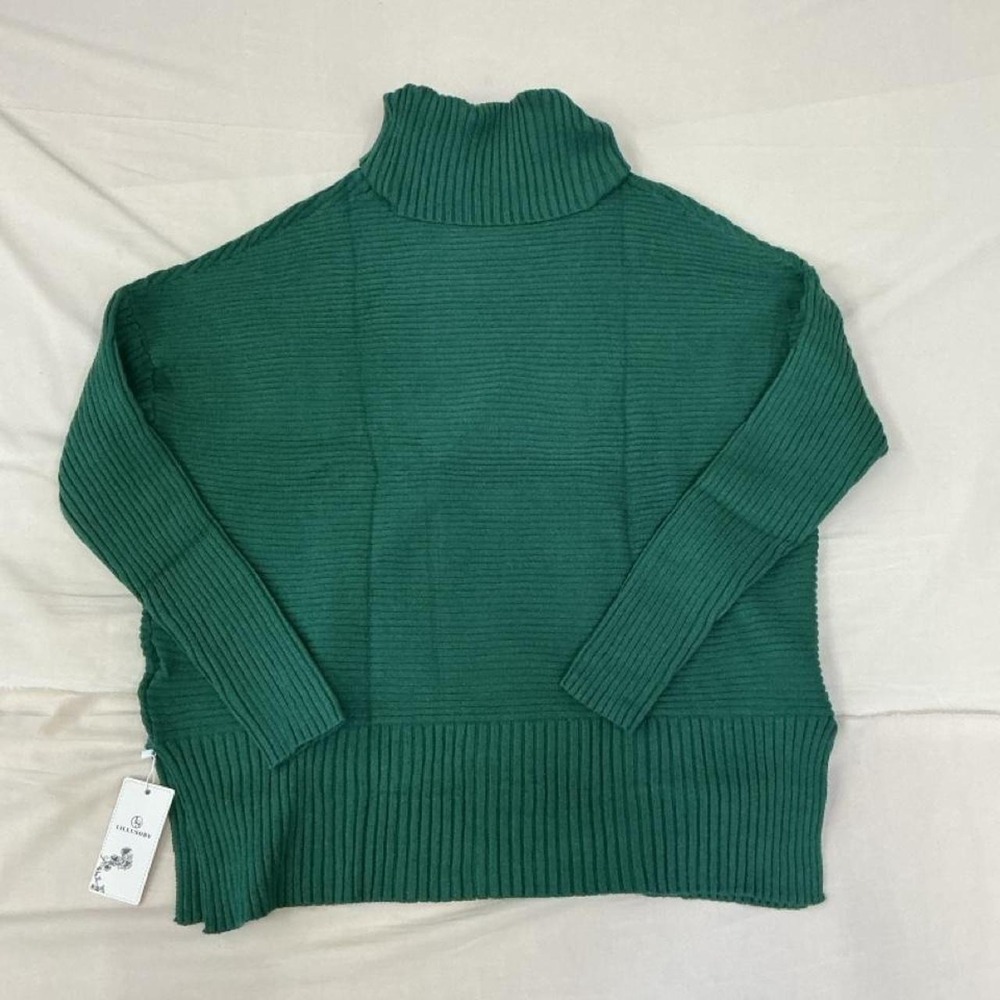 LILLUSORY Women's Oversized Turtleneck Sweater | Size Large | NWT